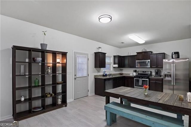 738 Scotland Drive, Dallas, GA 30132