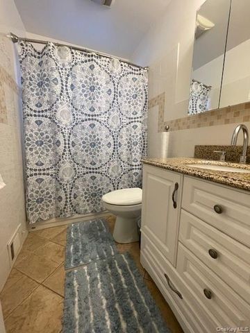 60 Kinsman Lane, Garnerville, NY 10923