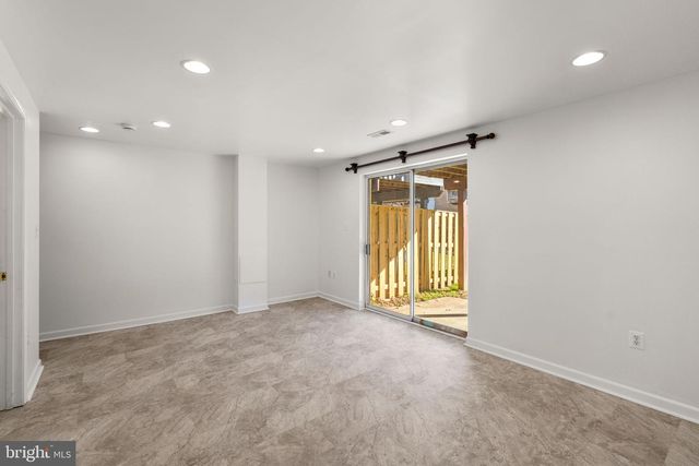 19 PIEDMONT CT, Baltimore, MD 21227