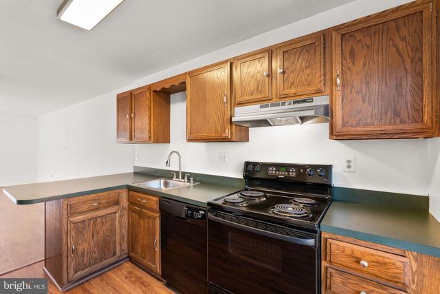 19 PIEDMONT CT, Baltimore, MD 21227