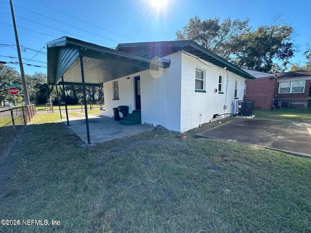 803 CRESTWOOD Street, Jacksonville, FL 32208