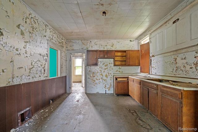 6025 15th Street, Detroit, MI 48208