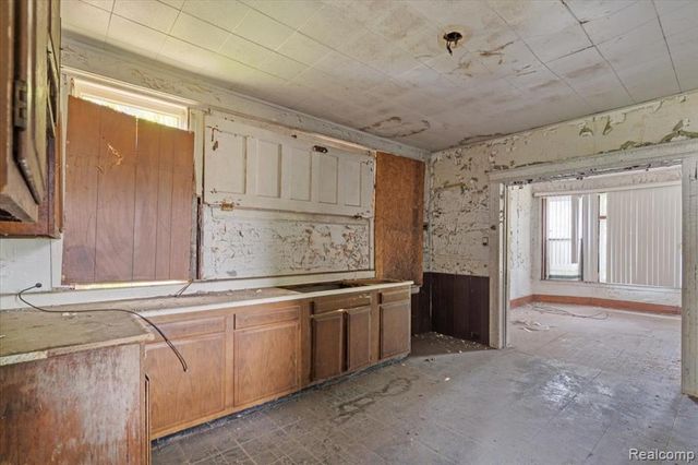 6025 15th Street, Detroit, MI 48208
