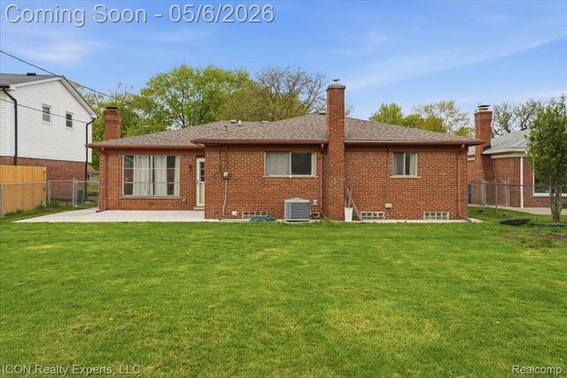 31212 Saratoga Avenue, Warren, MI 48093