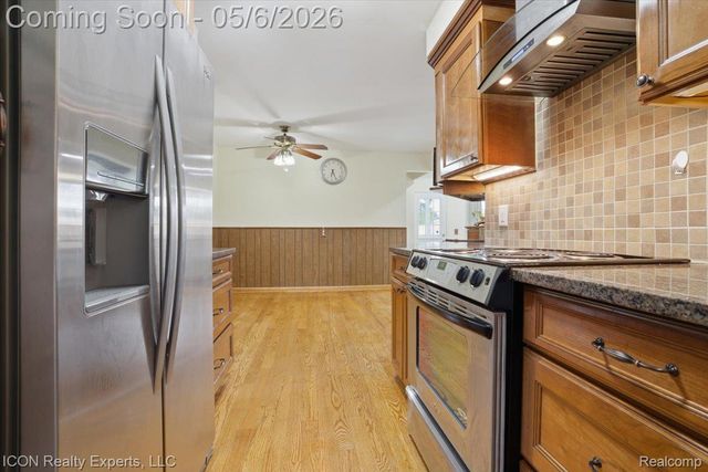 31212 Saratoga Avenue, Warren, MI 48093