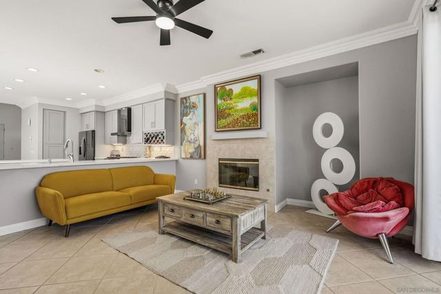 11393 Vista Elevada, San Diego, CA 92131