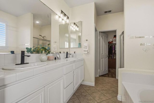 11393 Vista Elevada, San Diego, CA 92131