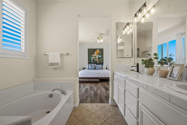 11393 Vista Elevada, San Diego, CA 92131