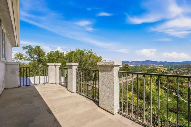 11393 Vista Elevada, San Diego, CA 92131