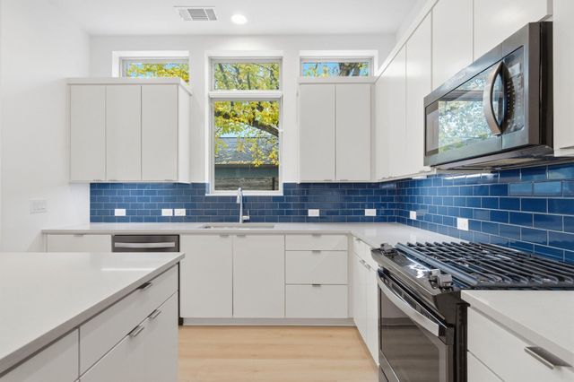 2811 Garwood St, Austin, TX 78702