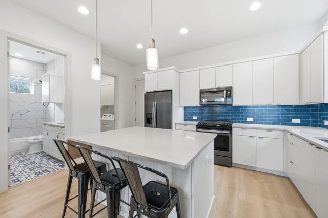 2811 Garwood St, Austin, TX 78702