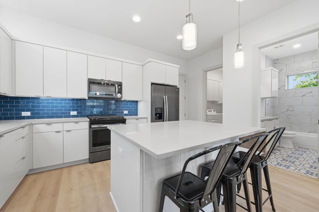 2811 Garwood St, Austin, TX 78702