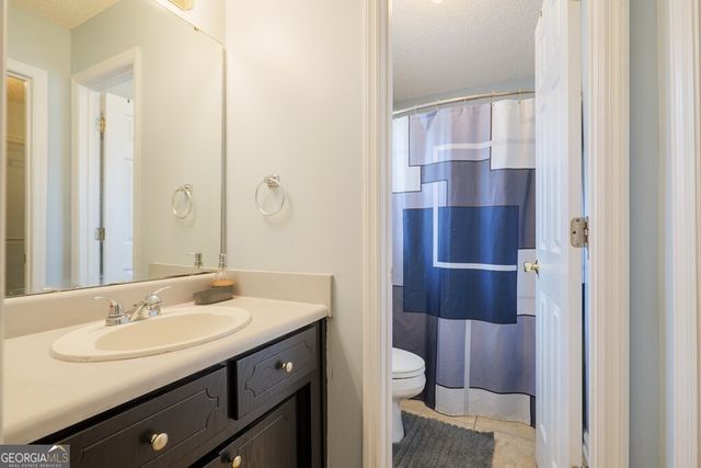 4208 Roxbury Drive, Valdosta, GA 31605