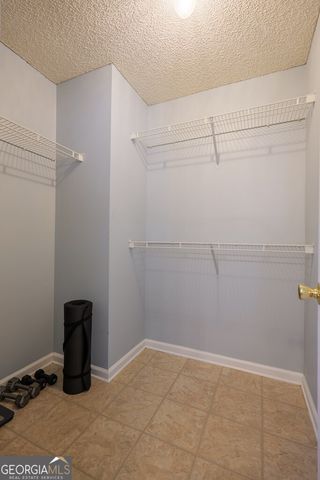 4208 Roxbury Drive, Valdosta, GA 31605