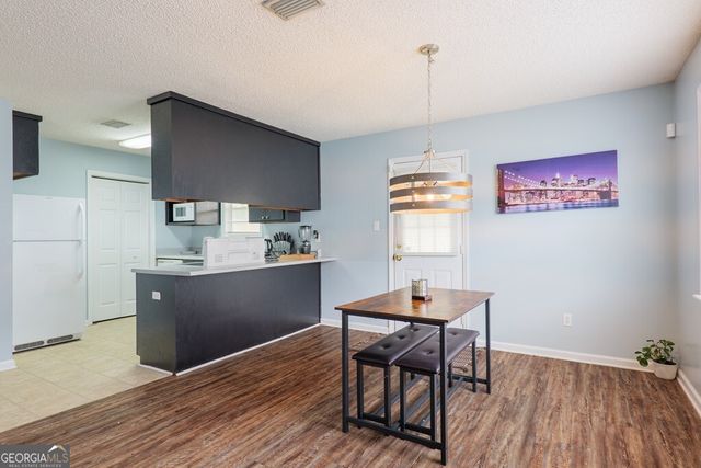 4208 Roxbury Drive, Valdosta, GA 31605