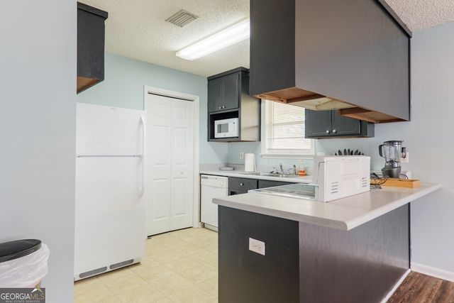 4208 Roxbury Drive, Valdosta, GA 31605