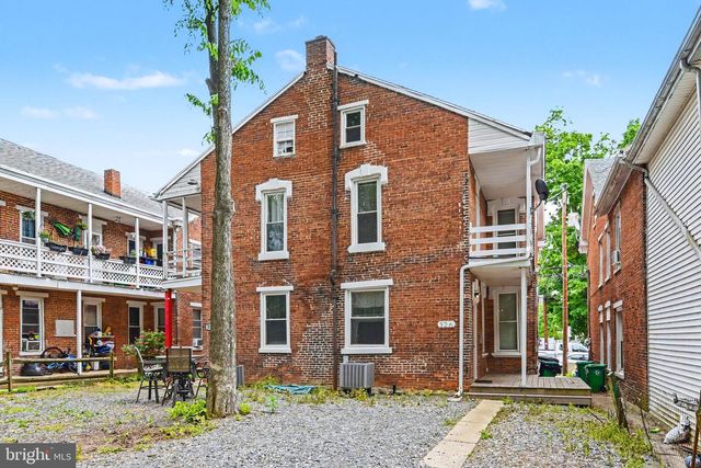 326 N COLLEGE ST, Carlisle, PA 17013