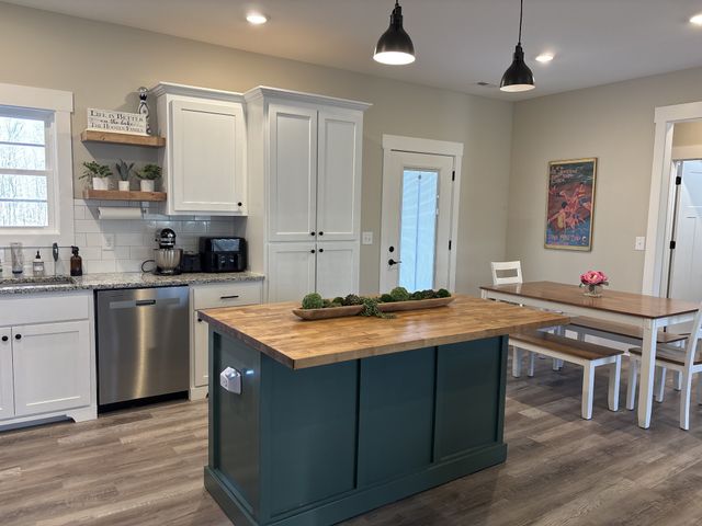 763 Hasty Ln, Estill Springs, TN 37330