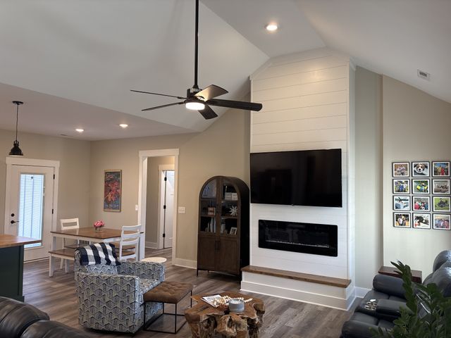 763 Hasty Ln, Estill Springs, TN 37330