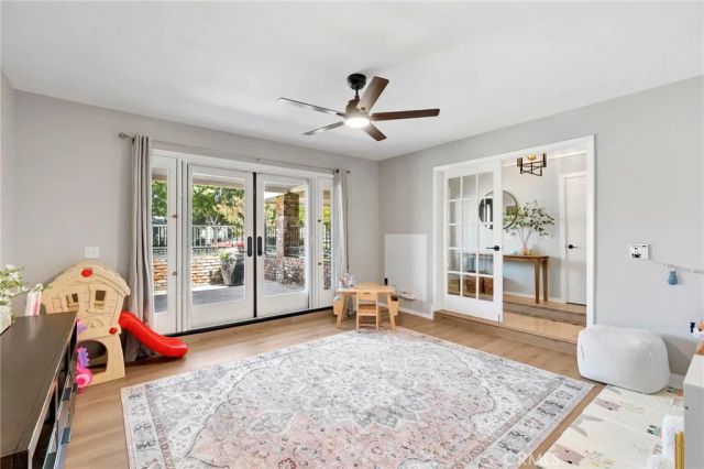 7495 N Flora Avenue, Fresno, CA 93720