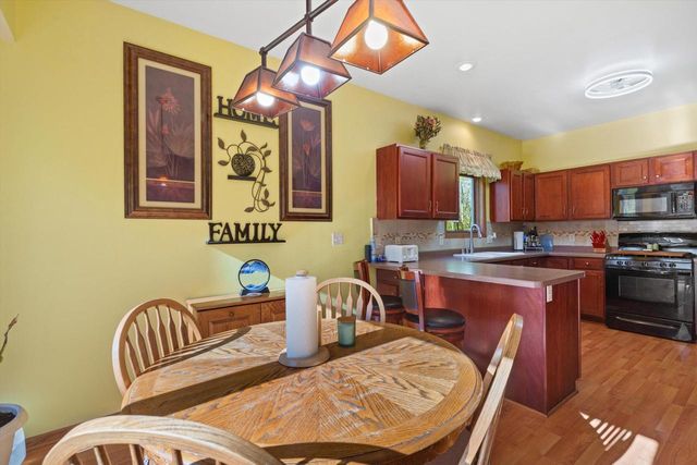 N9240 Deer Path ROAD, East Troy, WI 53120