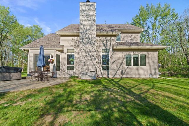 N9240 Deer Path ROAD, East Troy, WI 53120