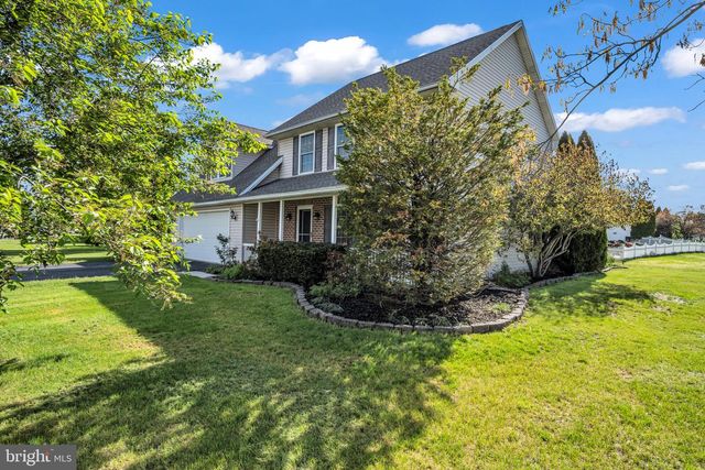 5 MEADE DRIVE, Carlisle, PA 17013
