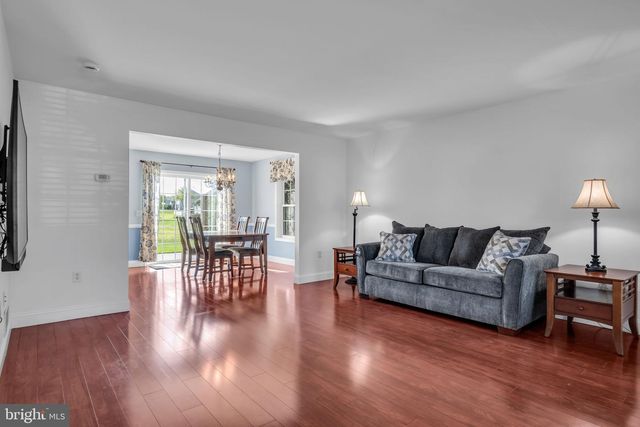 5 MEADE DRIVE, Carlisle, PA 17013