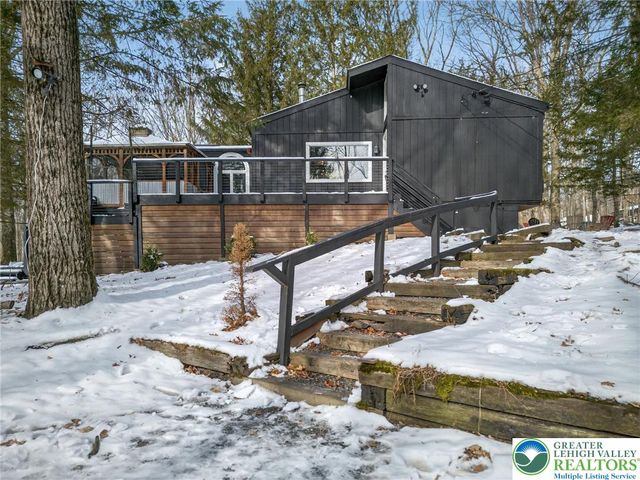 2329 Cramer Court, Lehman Twp, PA 18324