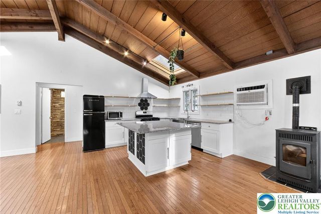 2329 Cramer Court, Lehman Twp, PA 18324