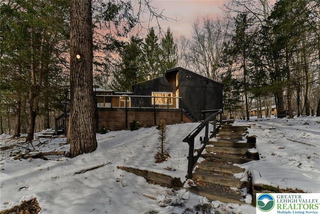 2329 Cramer Court, Lehman Twp, PA 18324