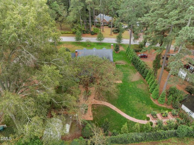 1000 S Howard Circle, Tarboro, NC 27886