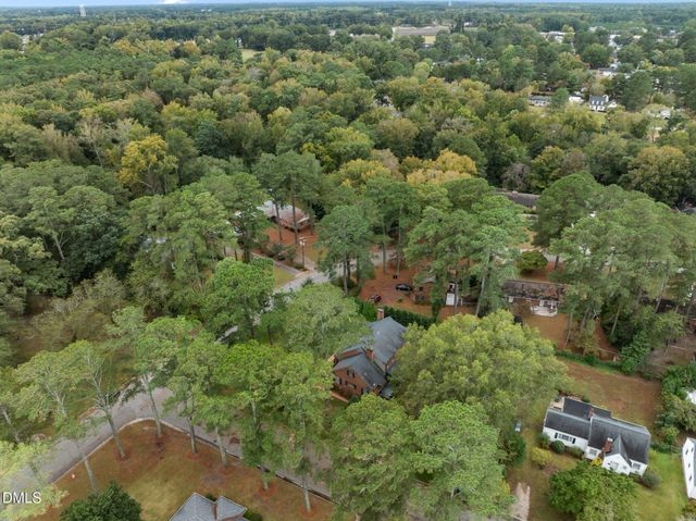 1000 S Howard Circle, Tarboro, NC 27886