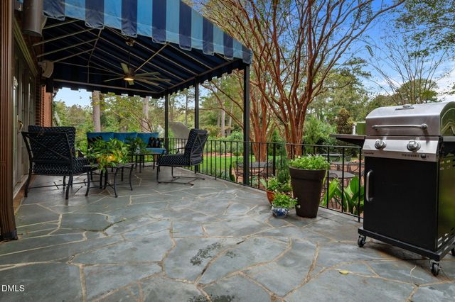 1000 S Howard Circle, Tarboro, NC 27886