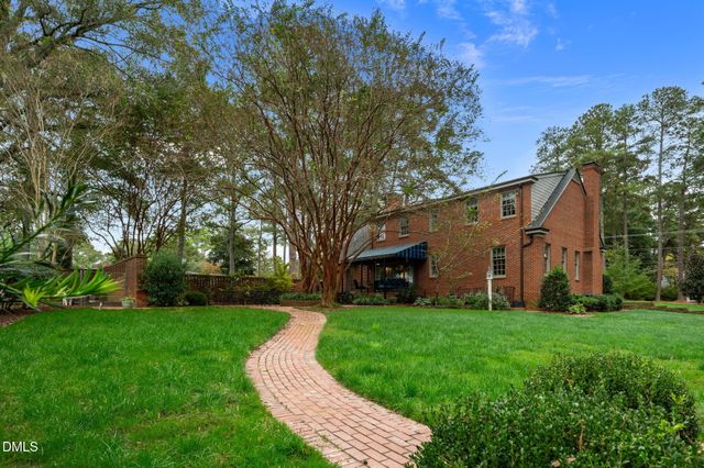 1000 S Howard Circle, Tarboro, NC 27886