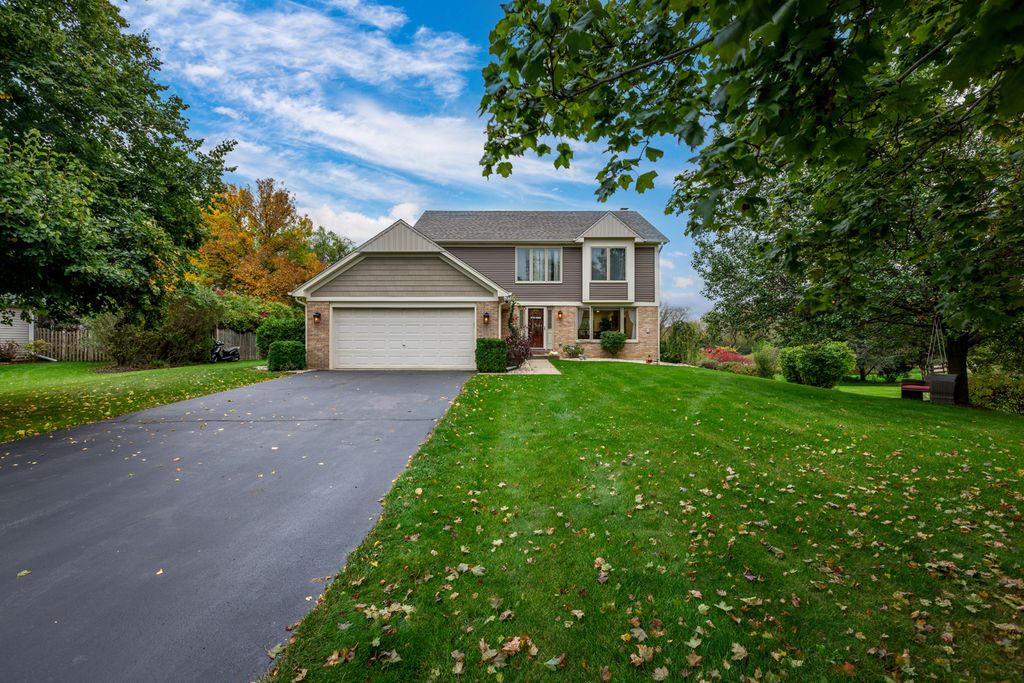 5485 Fox Path Lane, Hoffman Estates, IL 60192 — exterior