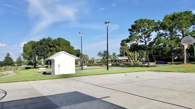 3704 SOUTHPOINTE DRIVE U-2, Orlando, FL 32822