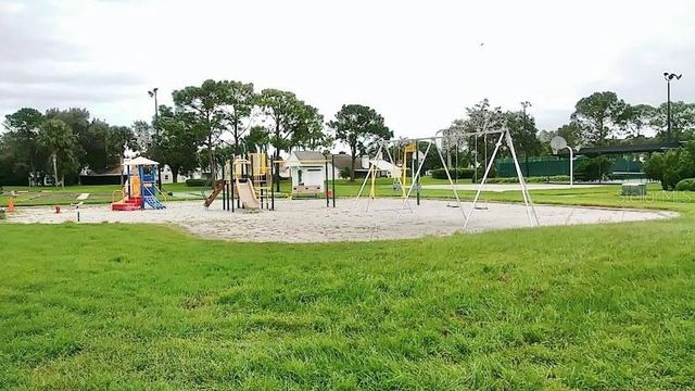 3704 SOUTHPOINTE DRIVE U-2, Orlando, FL 32822