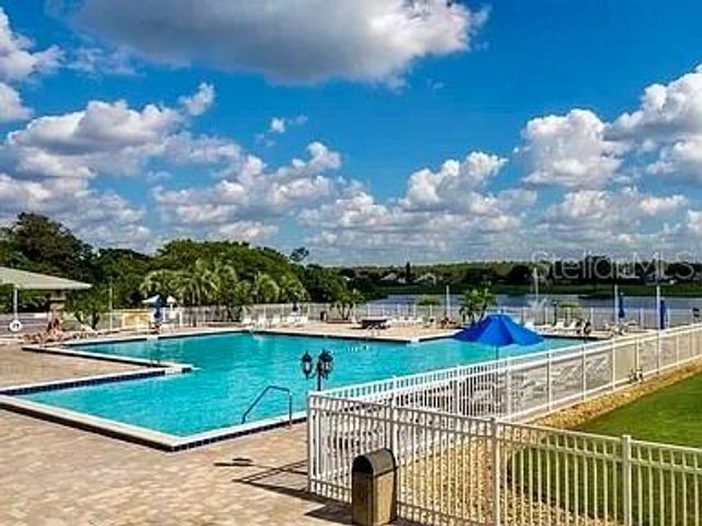 3704 SOUTHPOINTE DRIVE U-2, Orlando, FL 32822