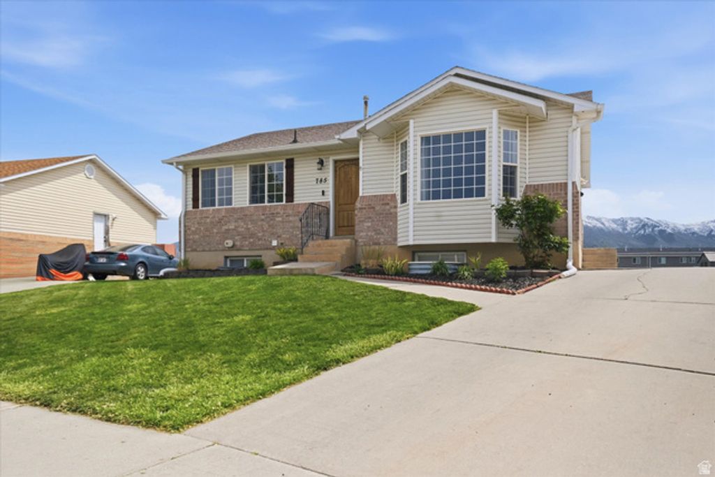 Image 39 of property listing at 785 S 460 W, Tremonton, UT 84337