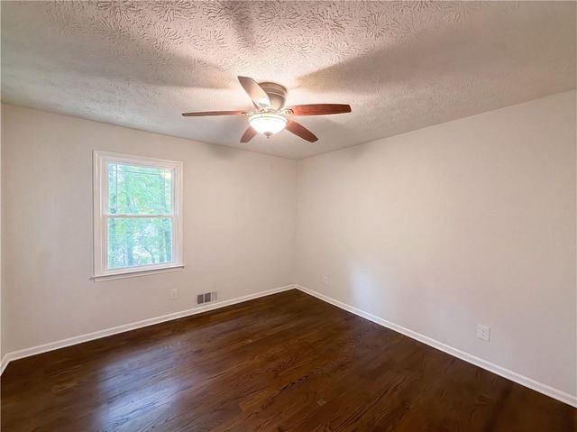 1394 Natchez Trace SW, Marietta, GA 30008