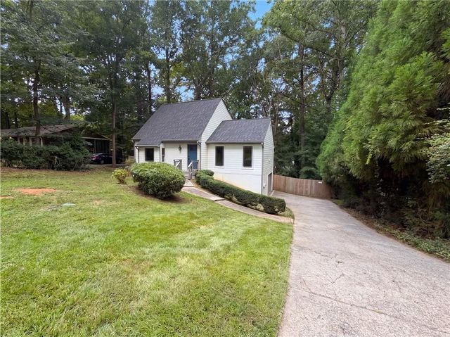 1394 Natchez Trace SW, Marietta, GA 30008