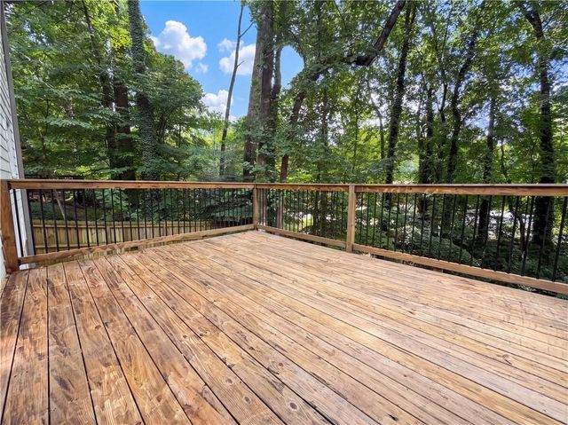 1394 Natchez Trace SW, Marietta, GA 30008