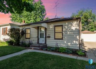 313 N Lewis Ave, Sioux Falls, SD 57103