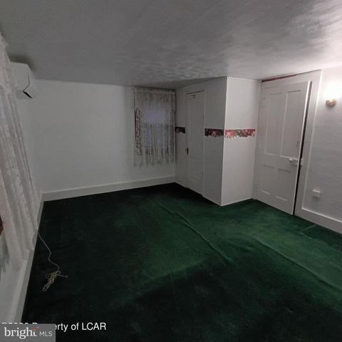 2432 PINE ST, Rock Glen, PA 18246