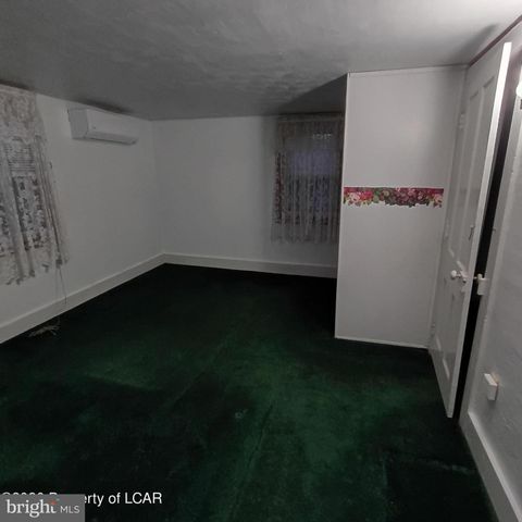 2432 PINE ST, Rock Glen, PA 18246