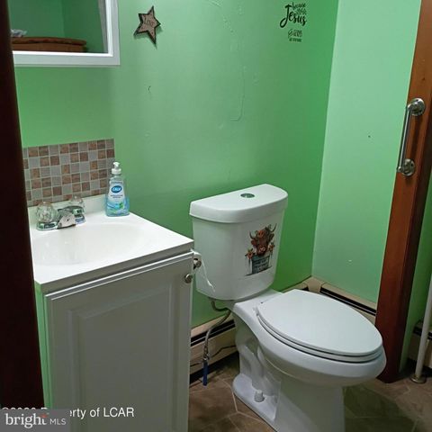 2432 PINE ST, Rock Glen, PA 18246