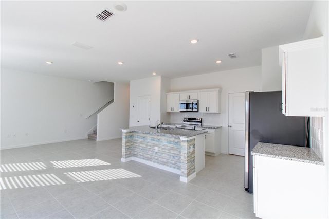 2216 BEAR PEAK ROAD, Minneola, FL 34715