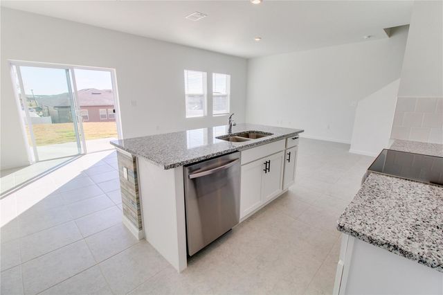 2216 BEAR PEAK ROAD, Minneola, FL 34715