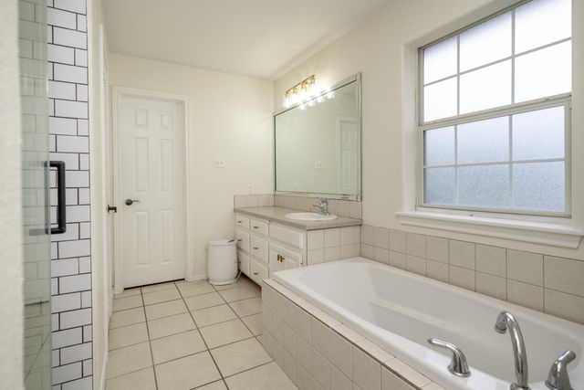 1001 Jamerison, White Oak, TX 75693